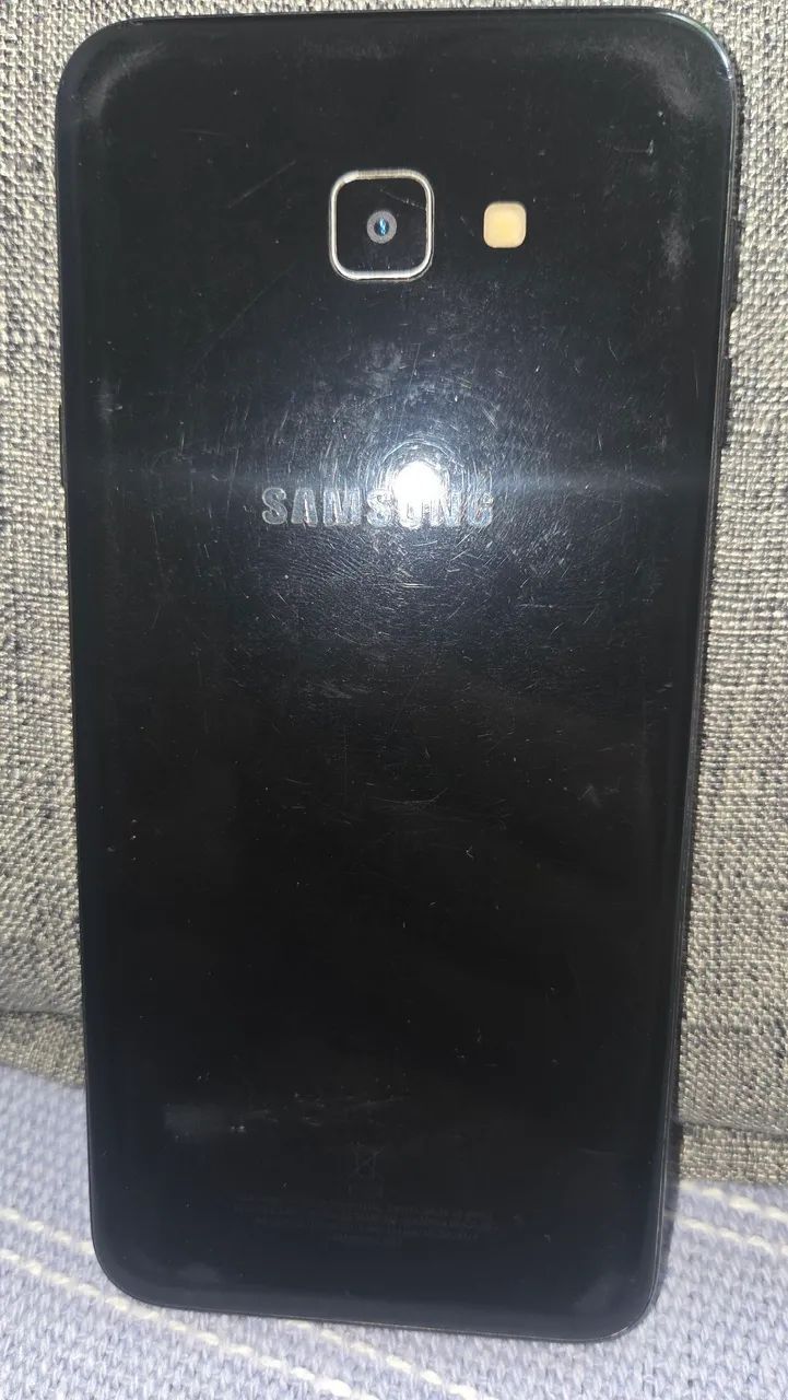 Smartphone Samsung J4 - Foto 2