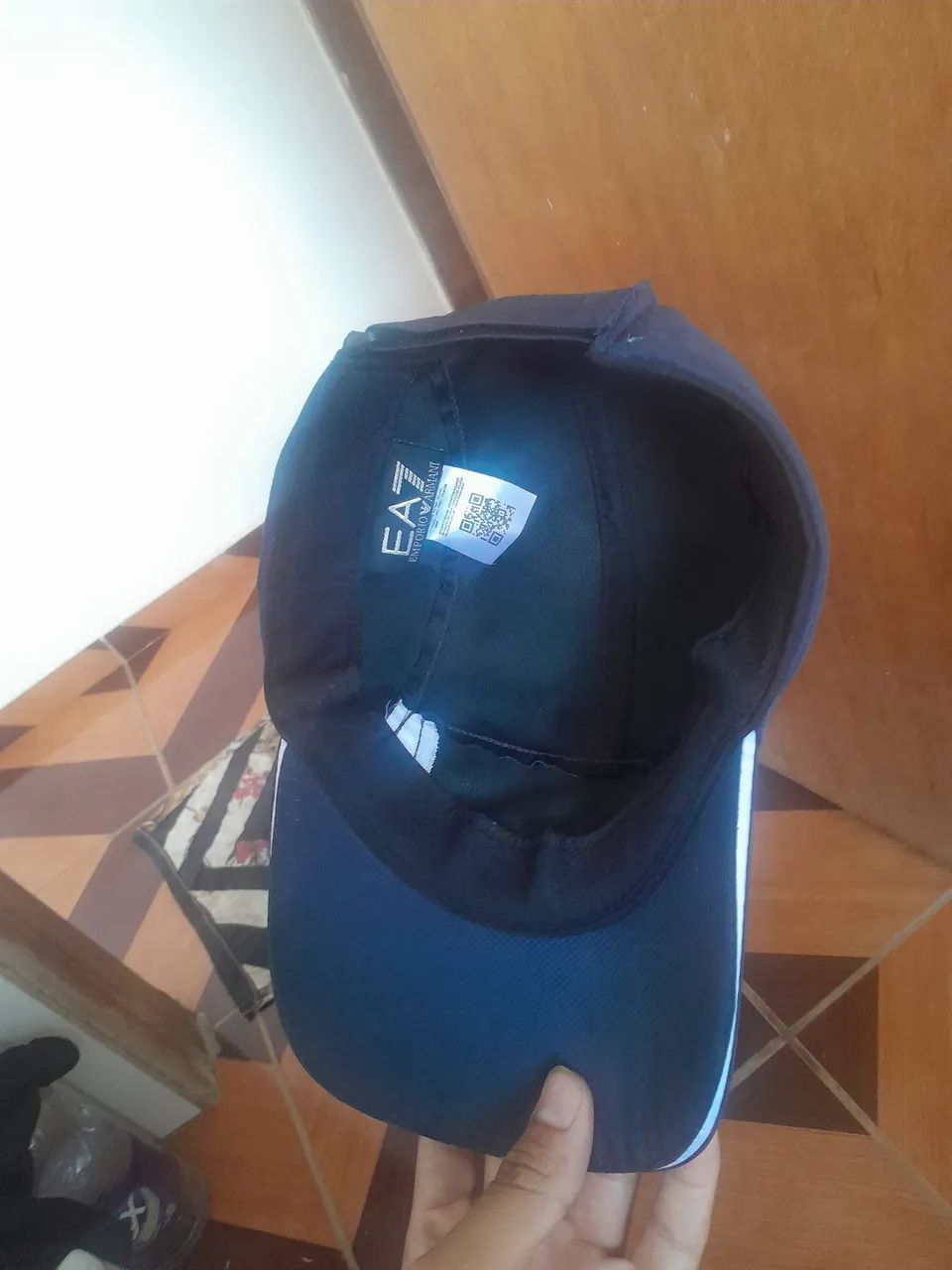 BONÉ EMPÓRIO ARMANI EA7 - Foto 2