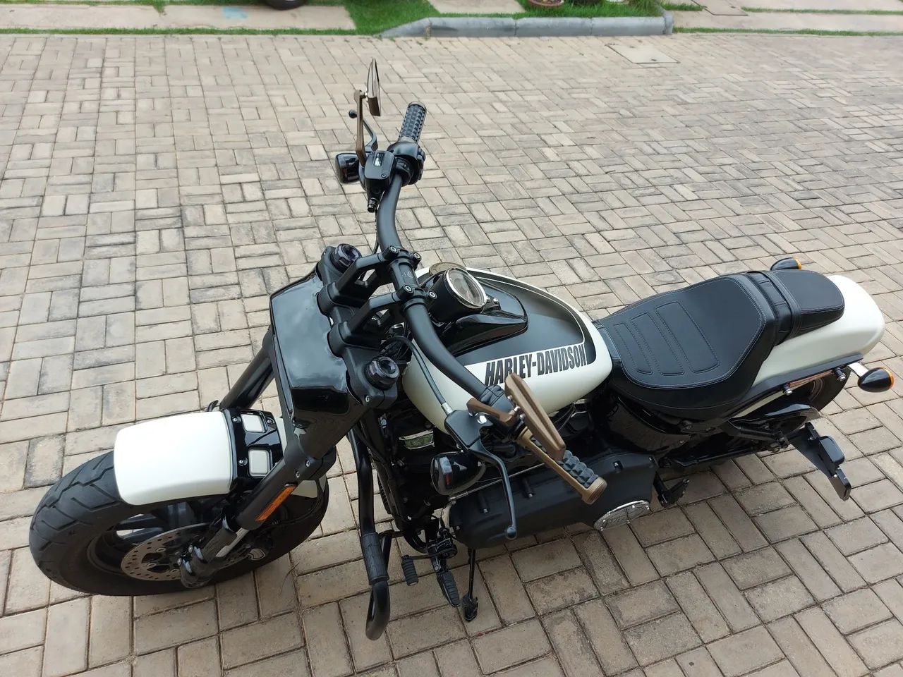 FAT BOB 114 19/19 BRANCA - Foto 6