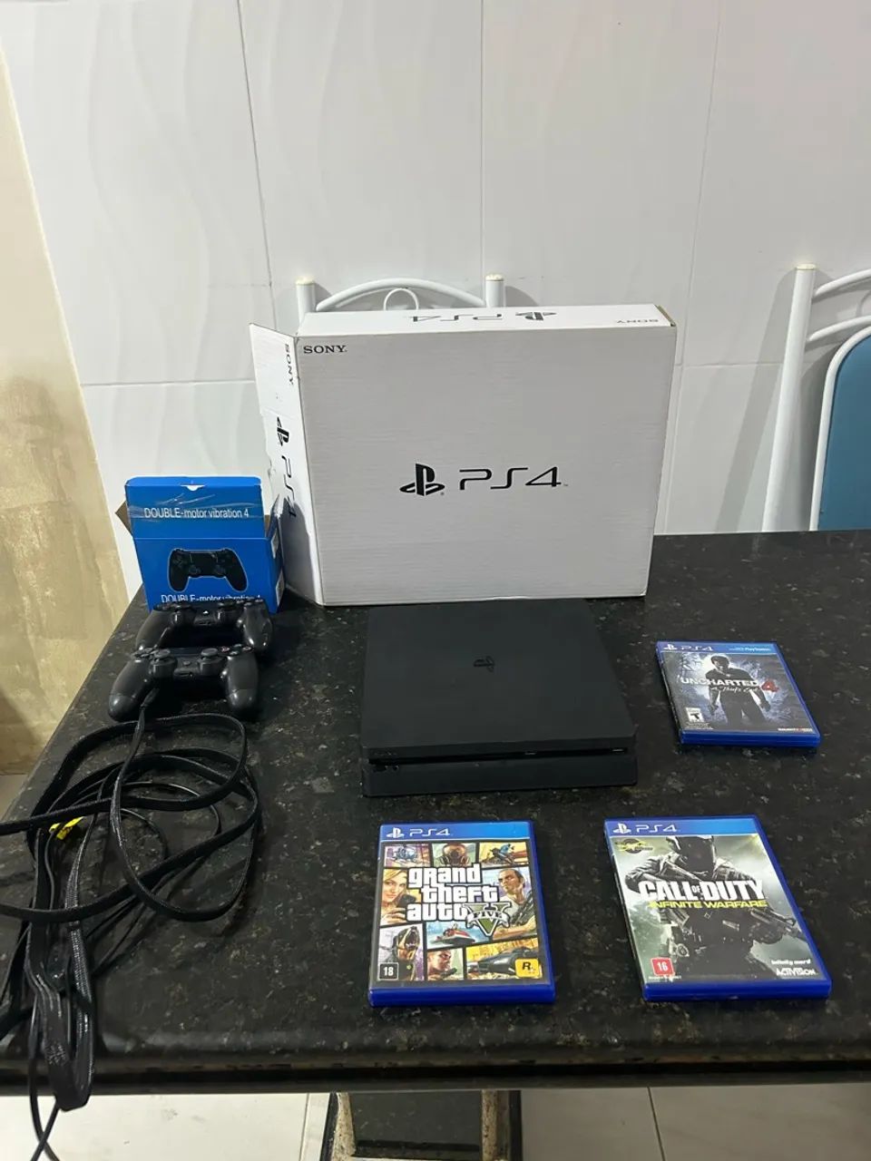 Ps4 slim em estado de zero !! - Foto 2