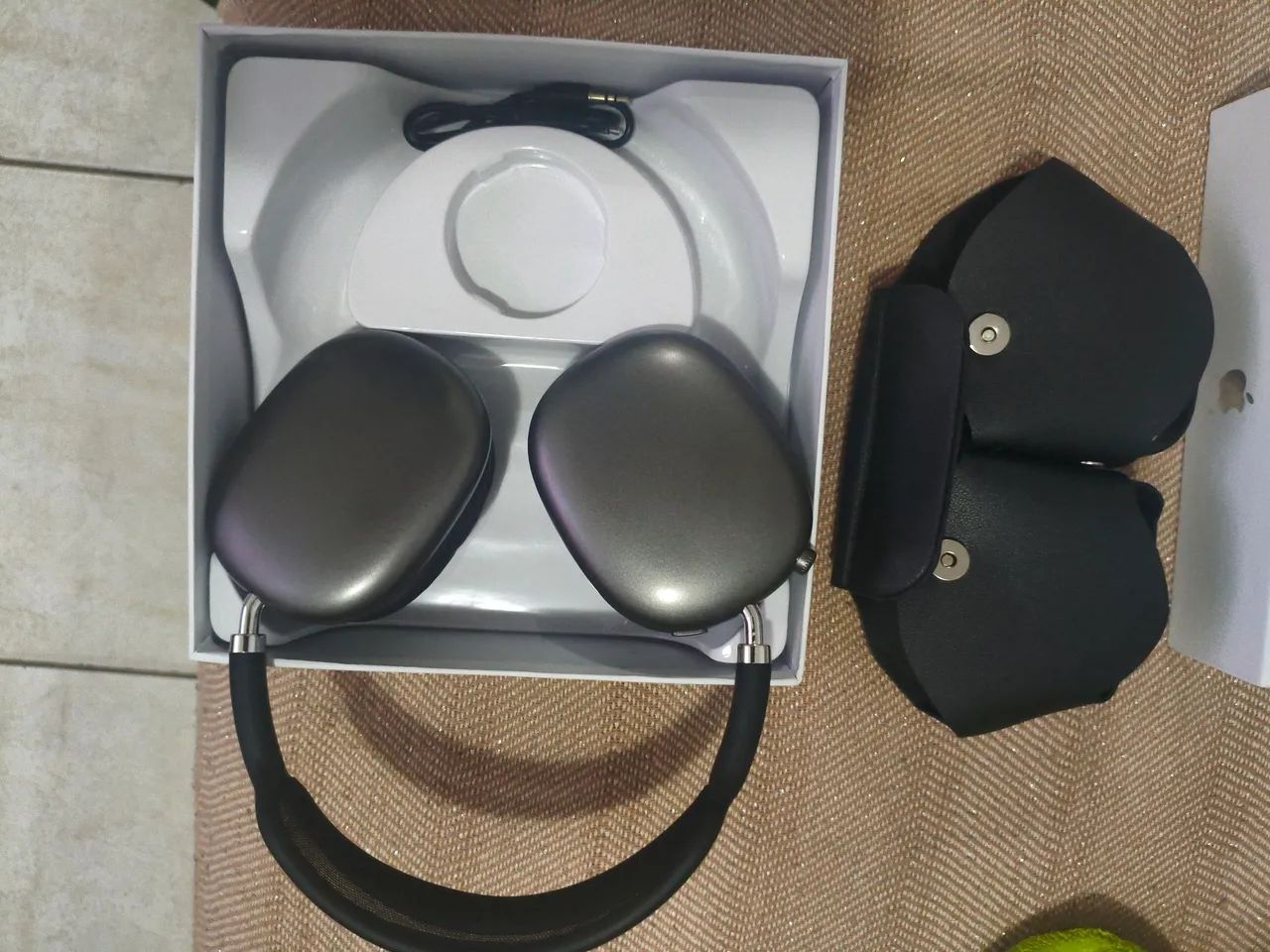 AIRPODS MAX  IPHONE 