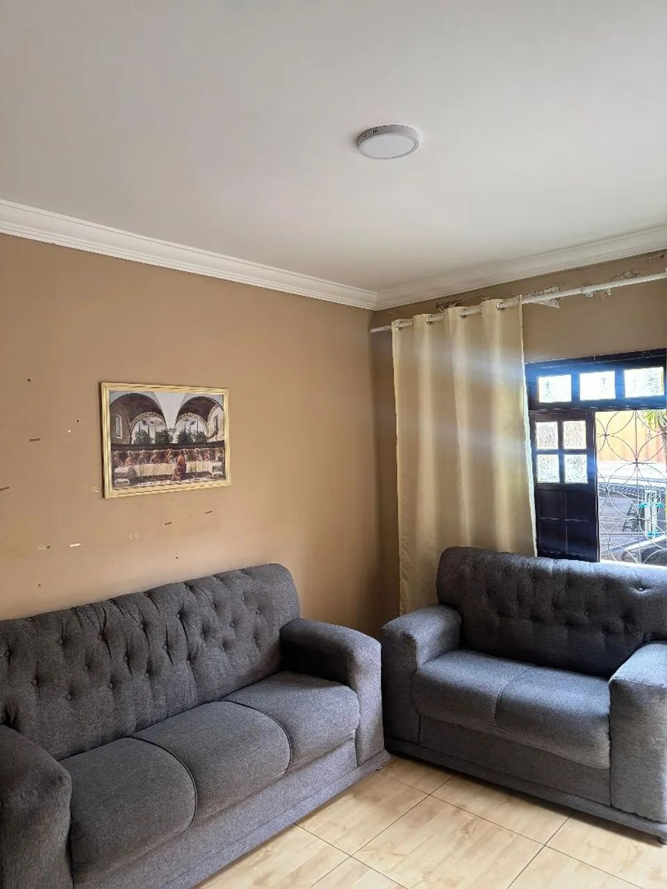 2- and 3-Seater Linen Sofa Set (Immaculate – Relocation Reason)