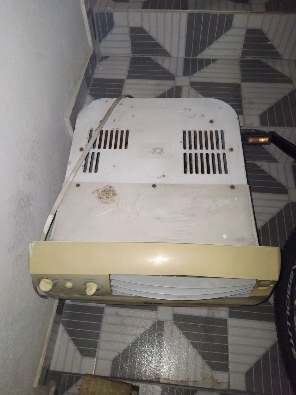 Ar condicionado 9 mil btus - Foto 2