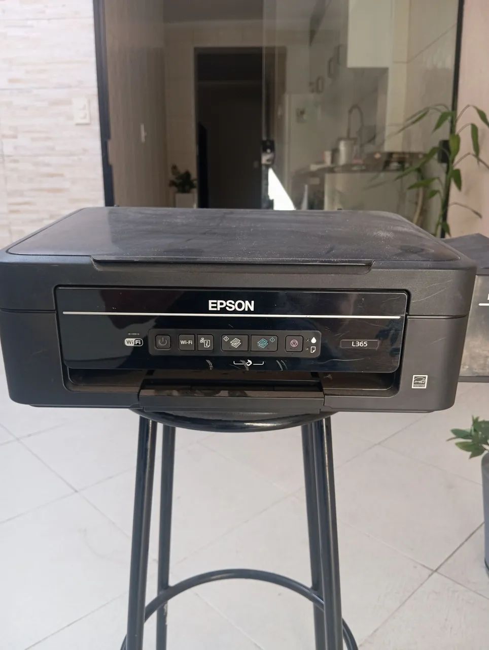 Impressora colorida Epson com reservatório de tinta
