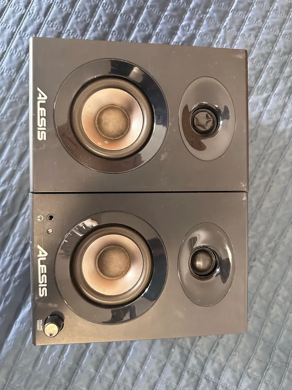 Monitor de Áudio Alesis Elevate 3 - Som Profissional