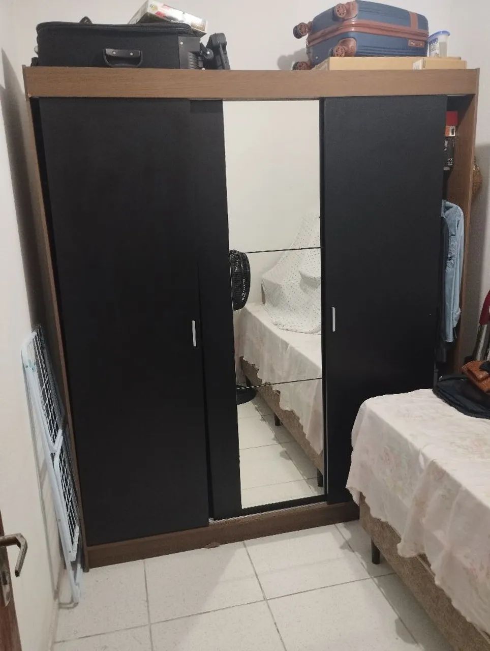 Guarda roupa casal