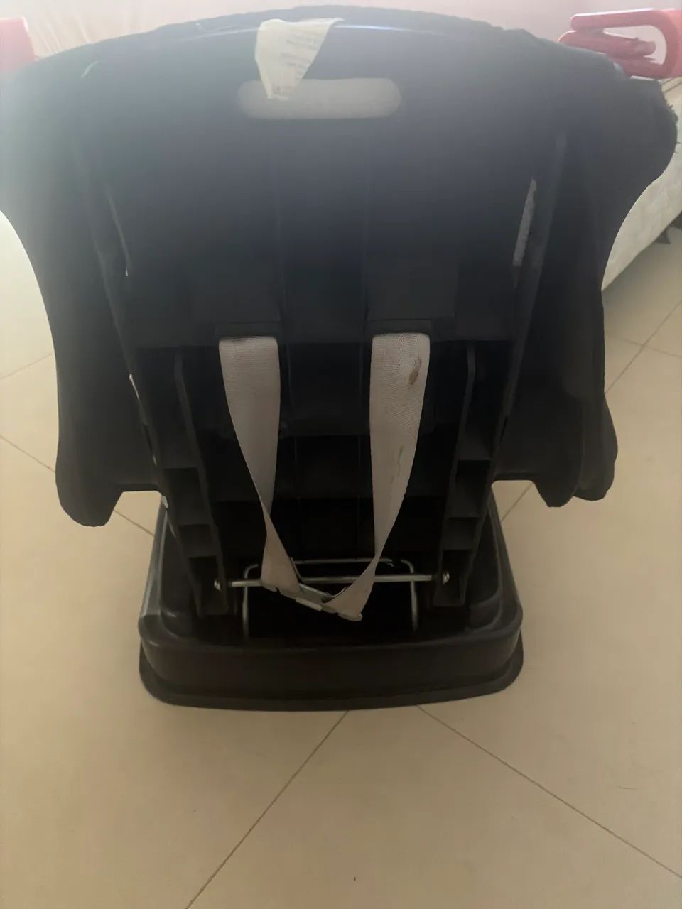 Vendo cadeira de transporte infantil  - Foto 3