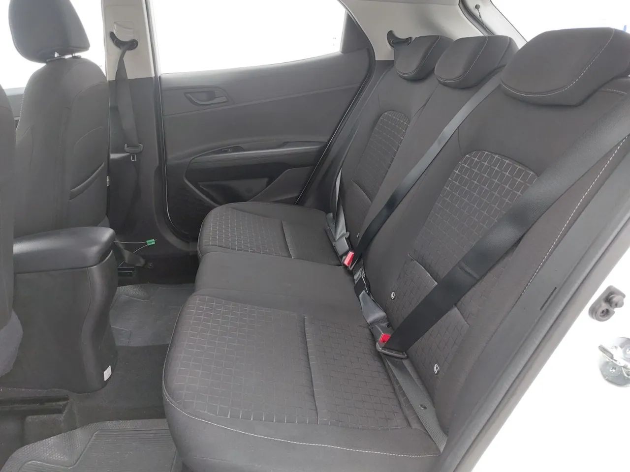 Hyundai HB20 Limited 1.0 Flex 12V Mec., foto 17 de 18