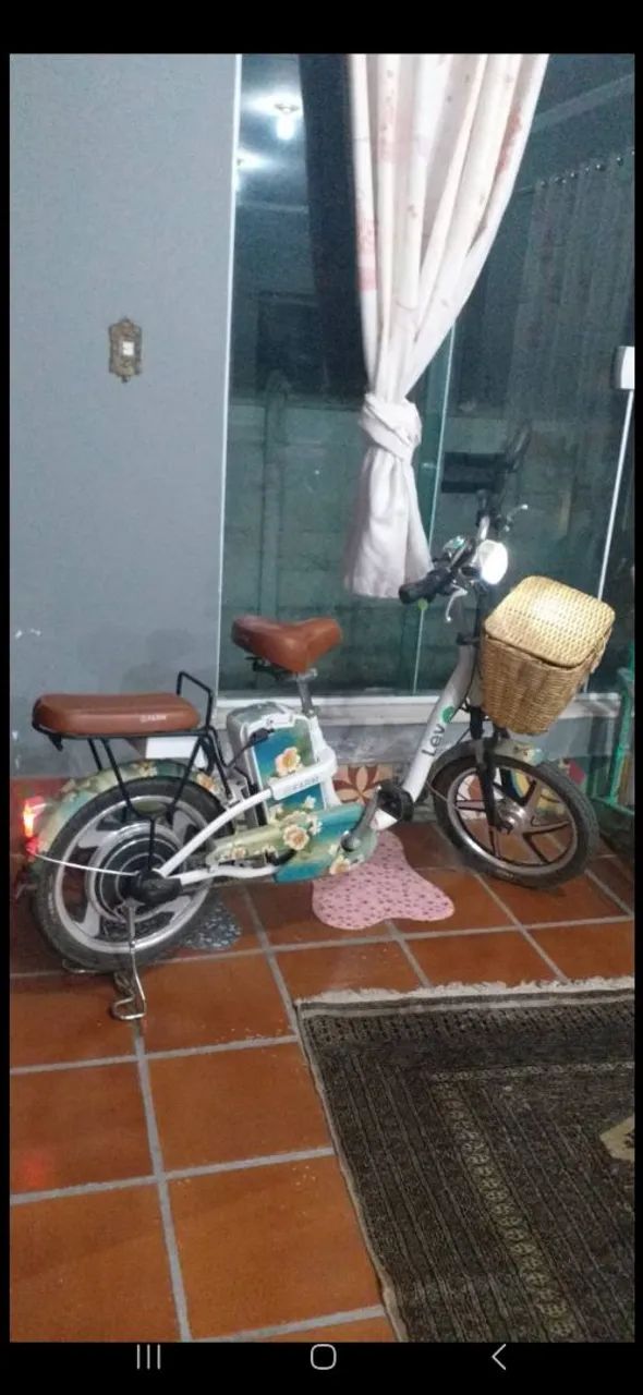 Vendo bicicleta elétrica da marca lev modelo farm