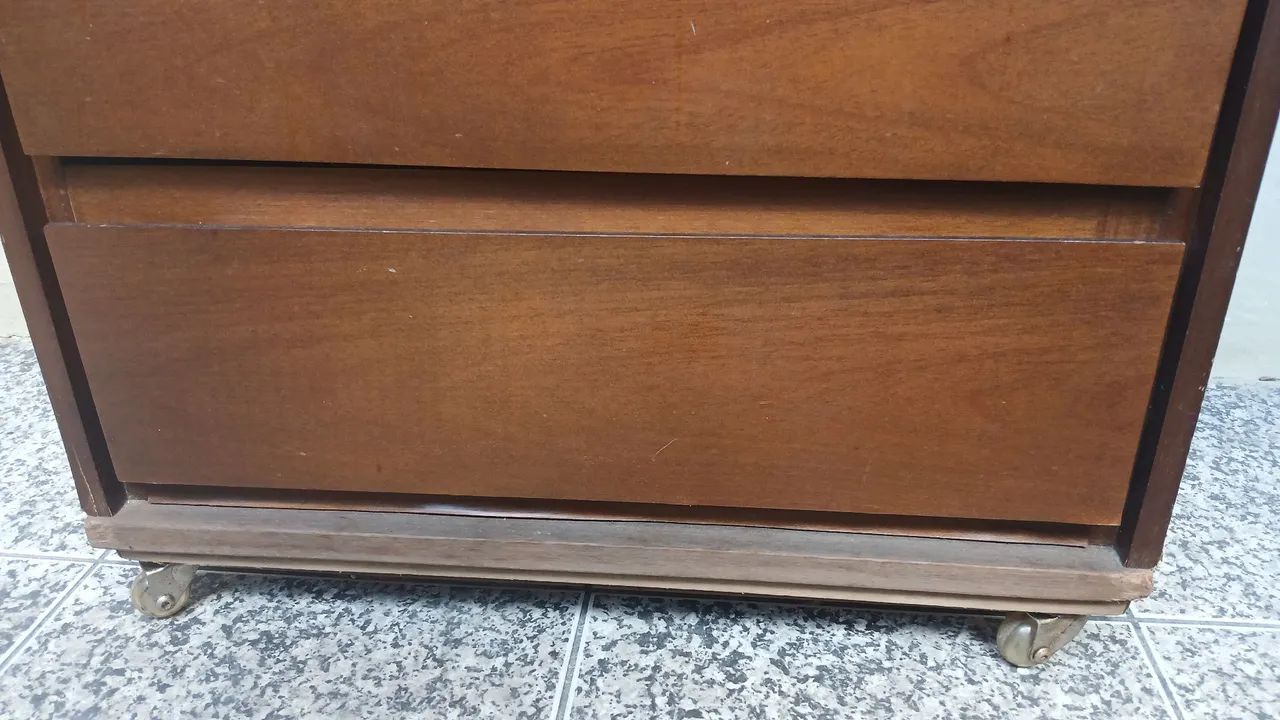 Mesa de cabeceira. - Foto 3
