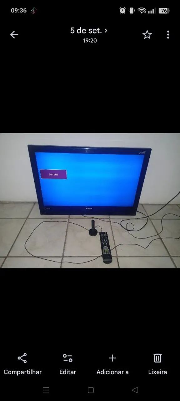 vende-se televisão 32 polegadas com antena e controle funcionando perfeitamente  - Foto 2