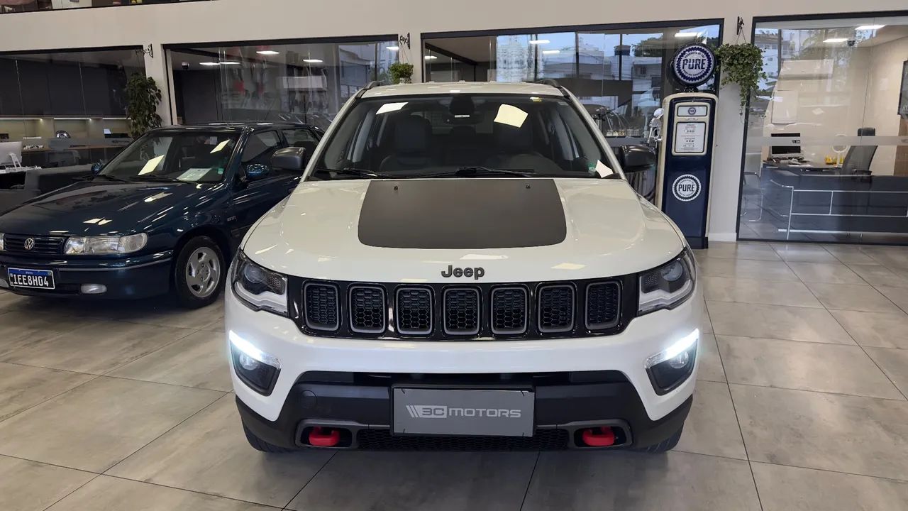 Jeep Compass Trailhawk 2.0 4X4 Dies. 16V Aut. 2018 - Foto 2