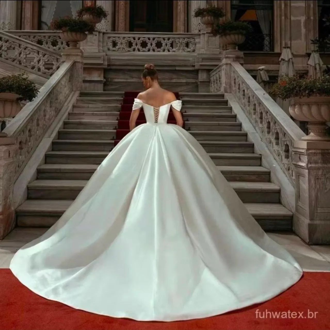 Vestido de noiva branco- cetim 