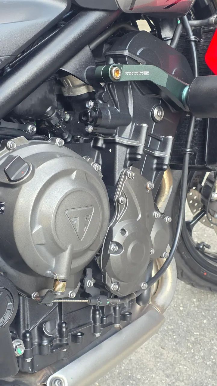 Trident 660 impecavel com todos acessórios  - Foto 4