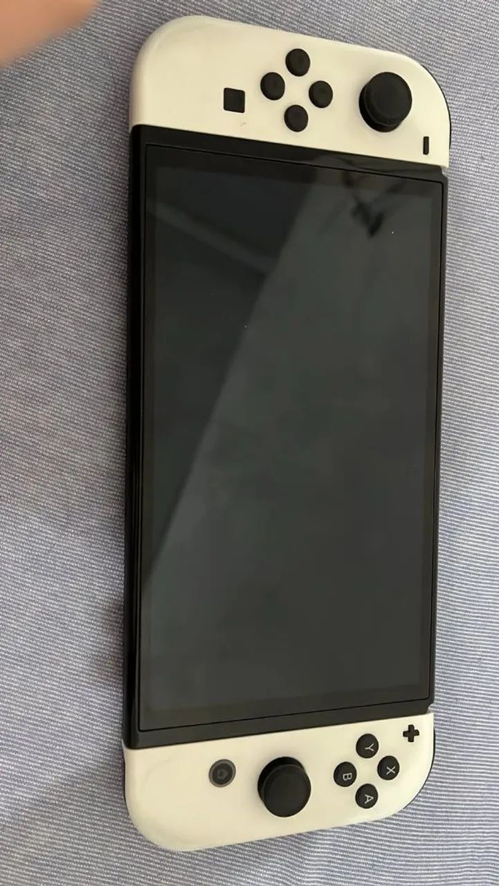 Vendo Nintendo Switch Oled