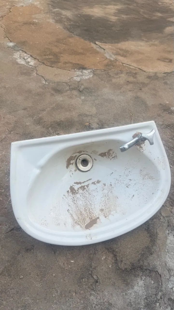 Vaso sanitário e pia - Foto 3