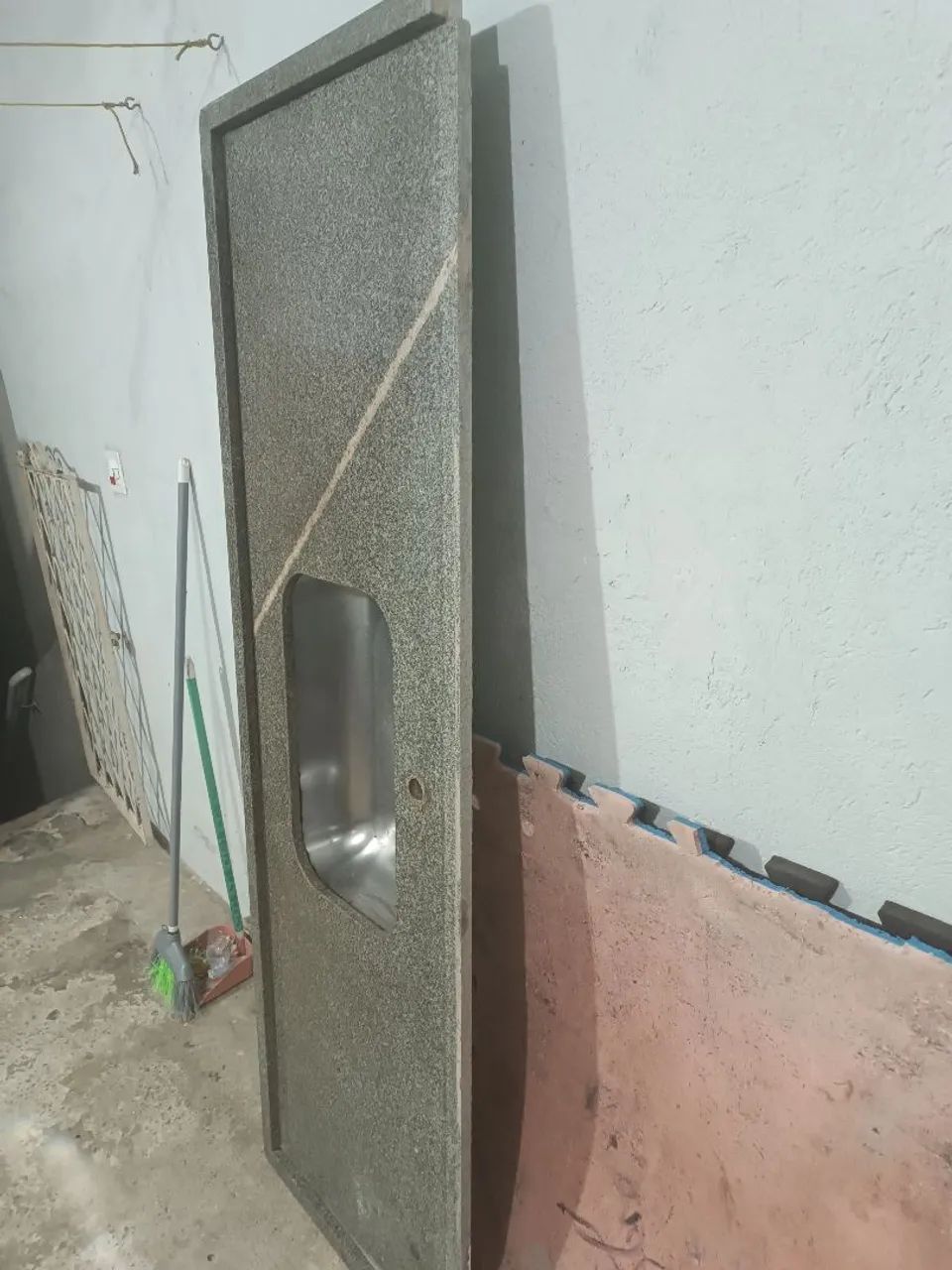 Pia pedra 2 MTS com cuba