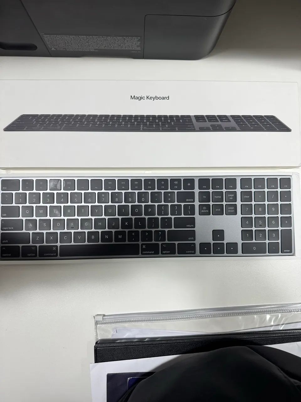 Teclado Bluetooth Apple Magic Keyboard sem uso - Foto 2