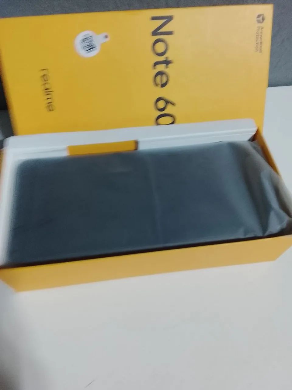 Realme note 60