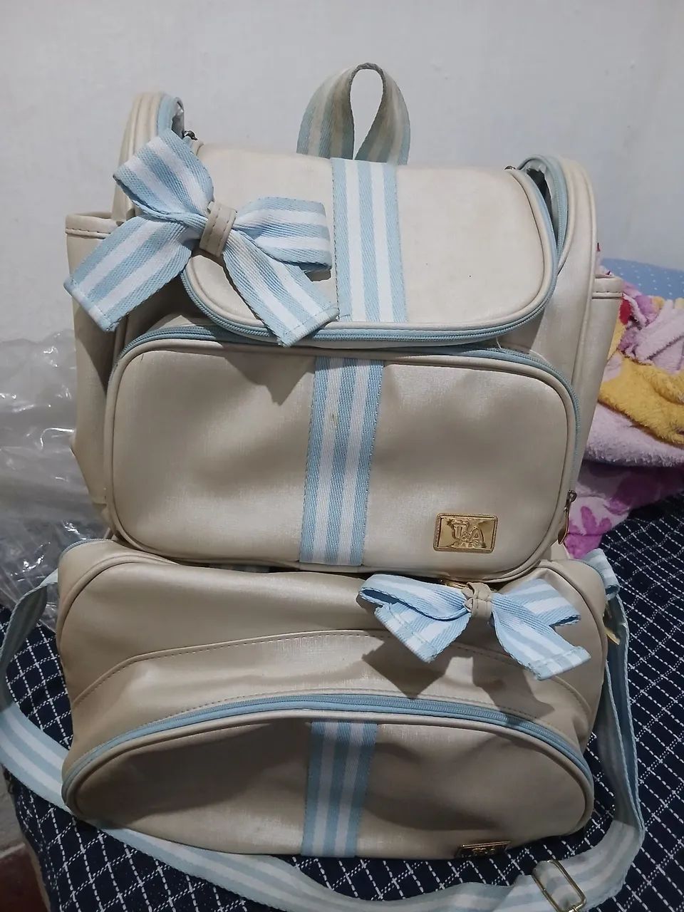 Vendo uma bolsa maternidade usada