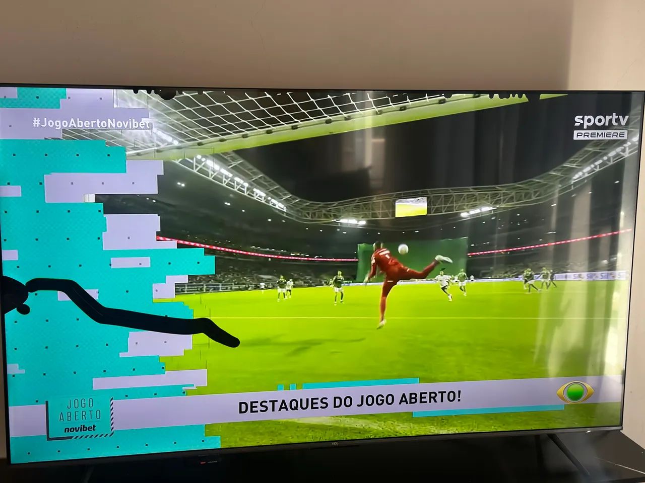 Tv Smart 75 Polegadas(Trinco na tela) - Foto 3