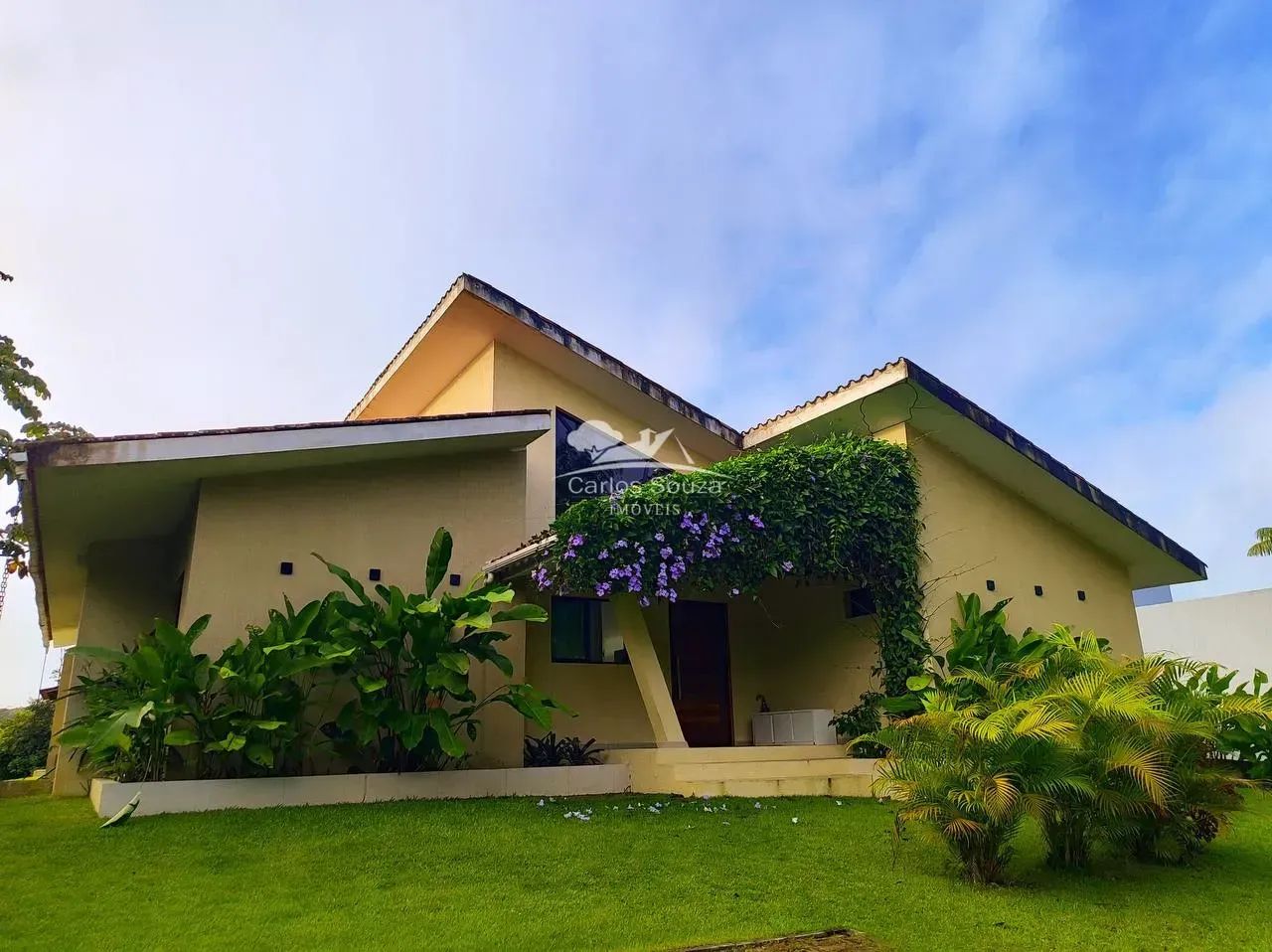 CASA EM CONDOMÍNIO PARA VENDA/ ALUGUEL CÓD.91