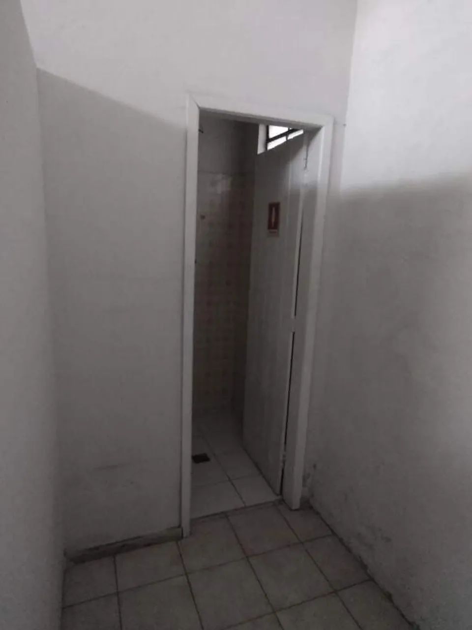 Loja com para aluguel, 25m² - Vista Alegre - Foto 4