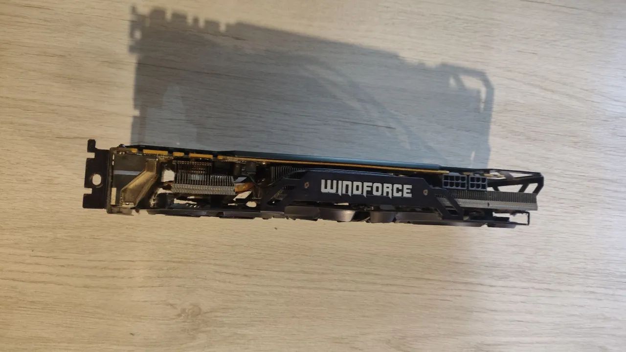 Geforce GTX970 Windforce 3 Gigabyte - Foto 3