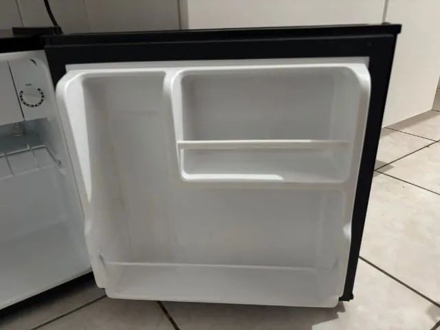 Frigobar 45L Philco em Ótimo Estado - Ainda Com Caixa
