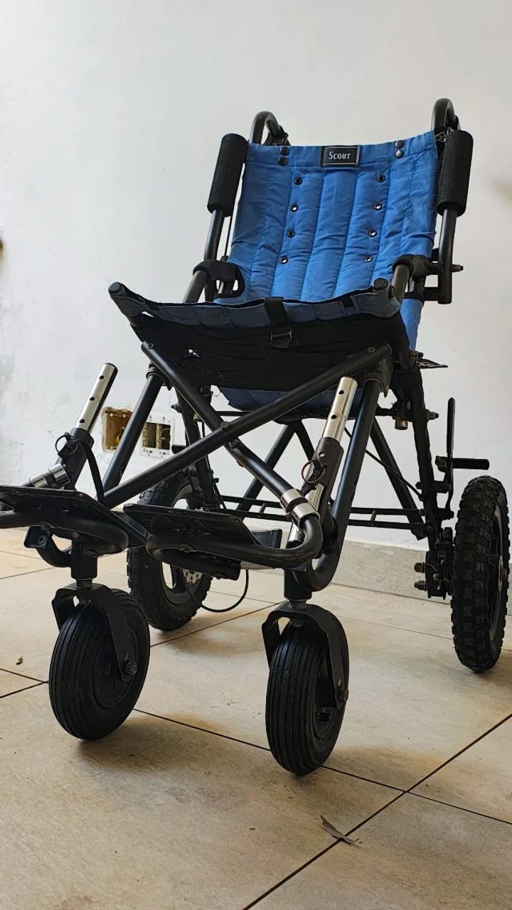 Carrinho postural pediátrico de alta performance Convaid Cruiser Scout(importado) - Foto 5