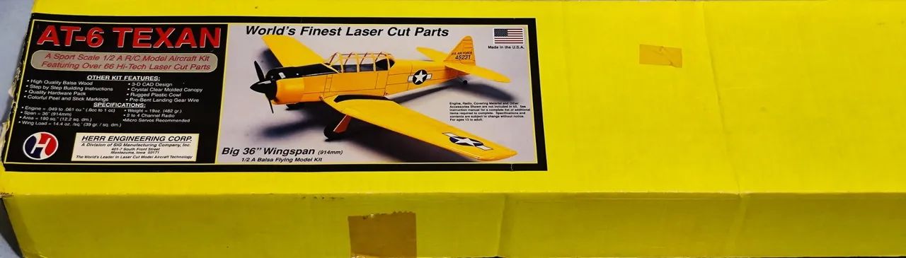 Kit Aeromodelo AT-6 Texan em balsa corte a laser