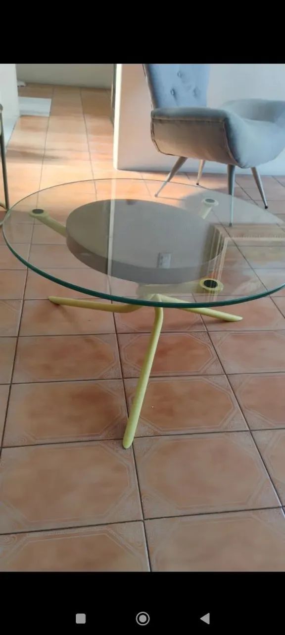 Mesa de centro de vidro 80cm