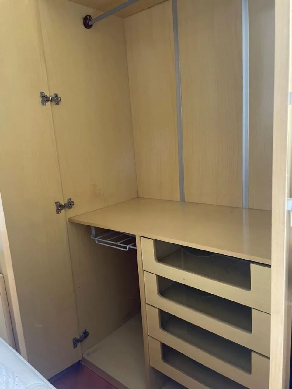 Guarda roupa de 3 portas  - Foto 4