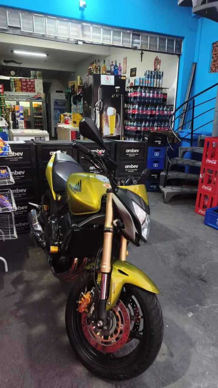 Hornet 