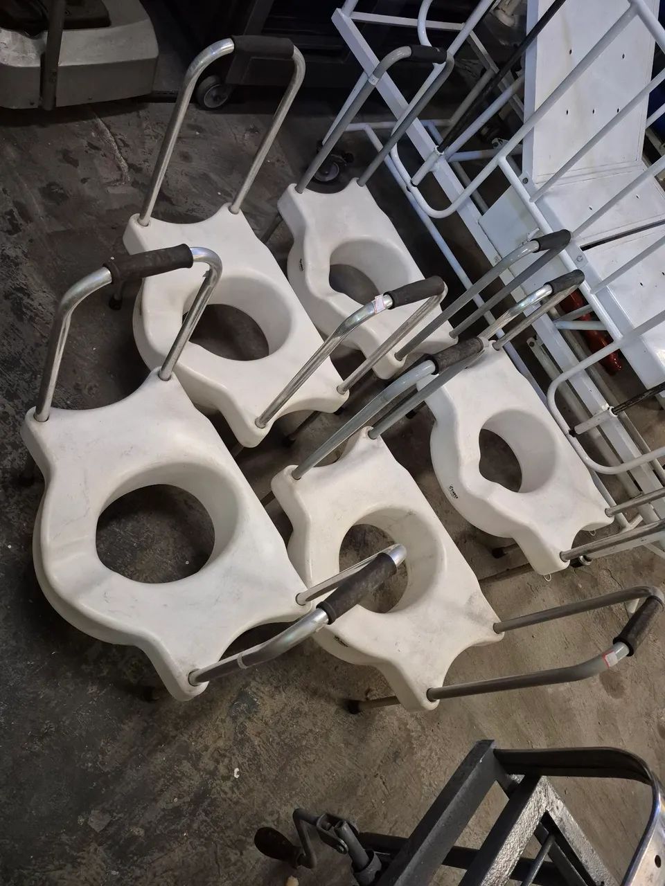 Elevação de Vaso Sanitário      R$ 190,00 Pix - Foto 5