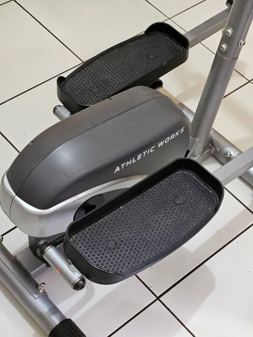 Simulador de caminhada elíptico - vendo somente para compradores de Maringá e região  - Foto 4