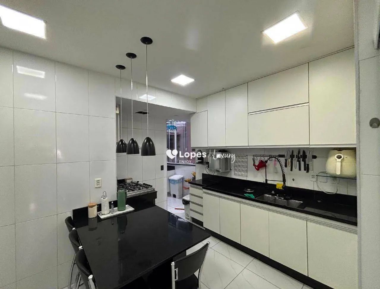Apartamento em Copacabana com 3 quarto e vaga. - Foto 5