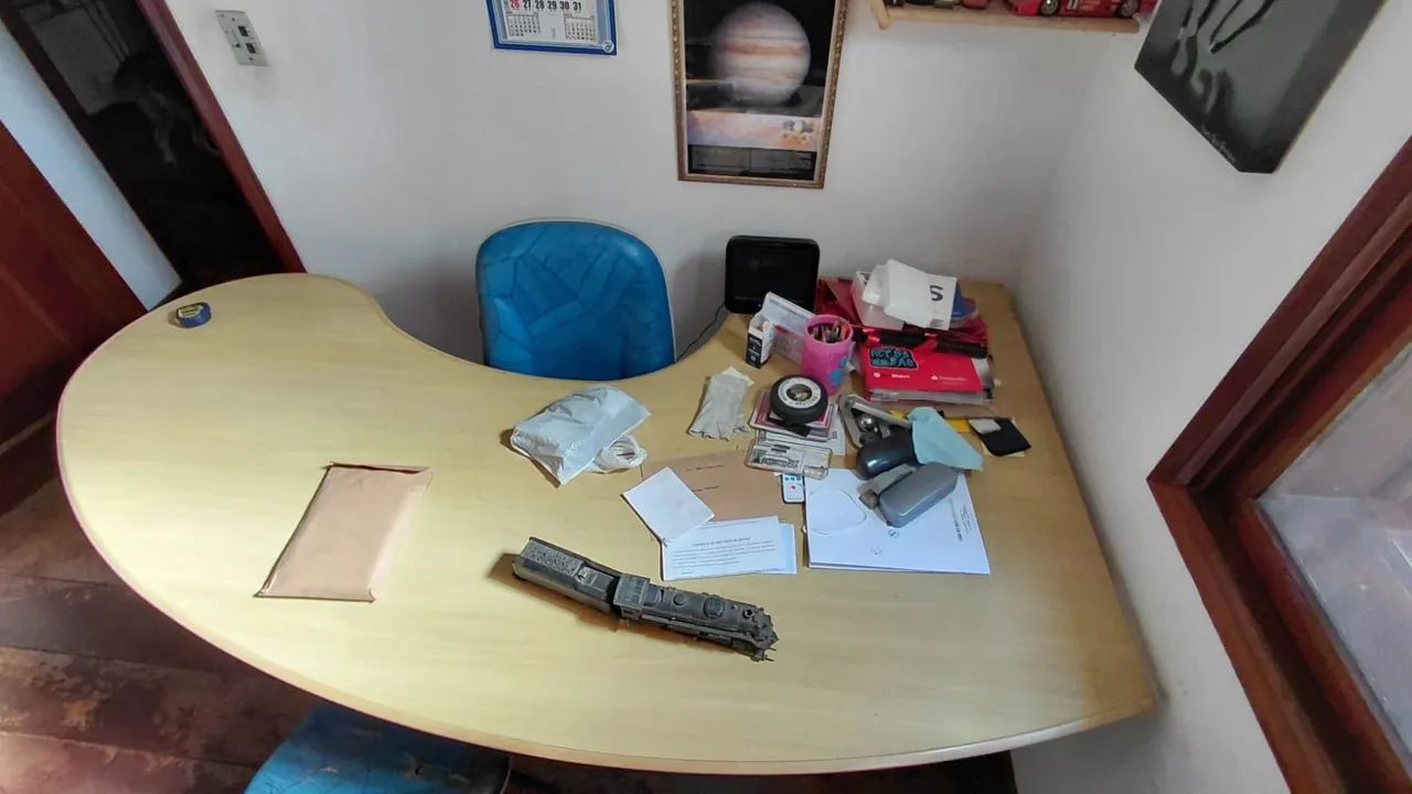 Mesa de Escritório em Ótimo estado... - Foto 2
