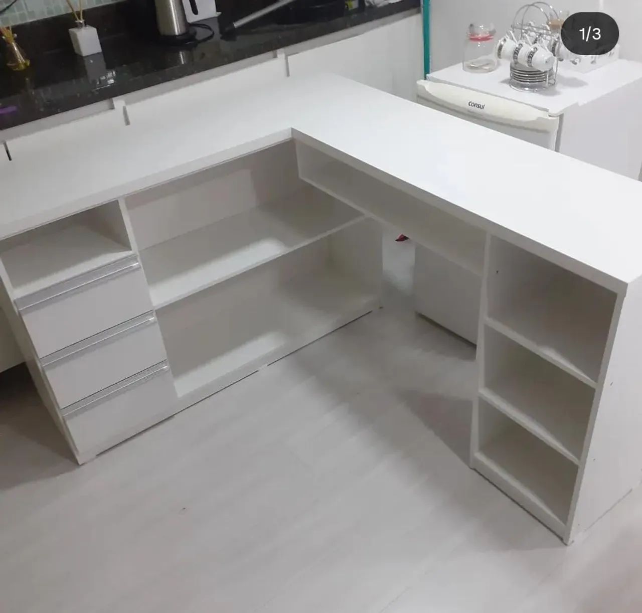 Mesa de Nail Designer em L