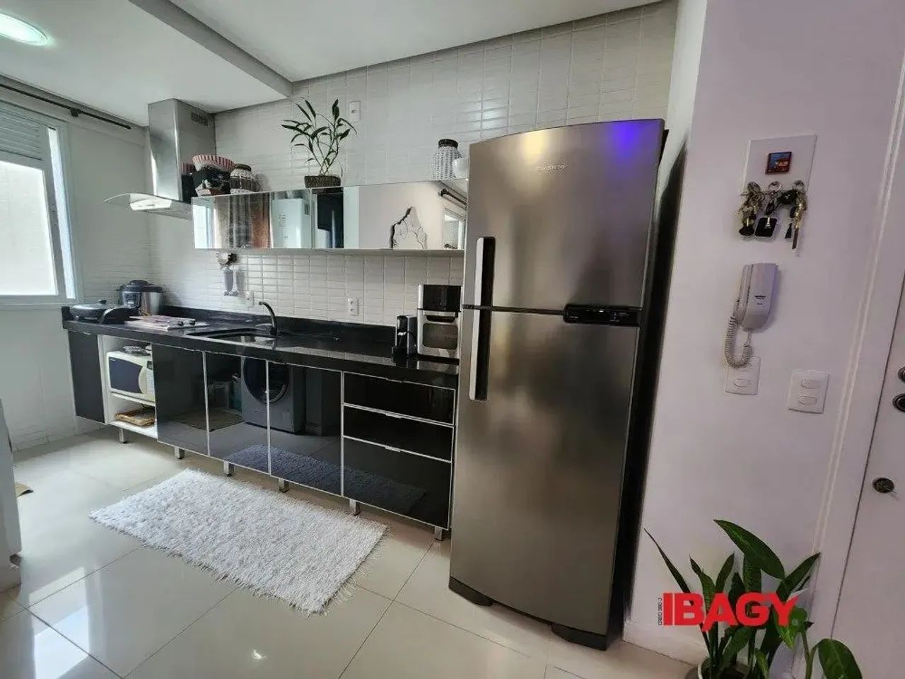 Excelente Apartamento 2 dormitório(s) em Agronômica - Florianópolis