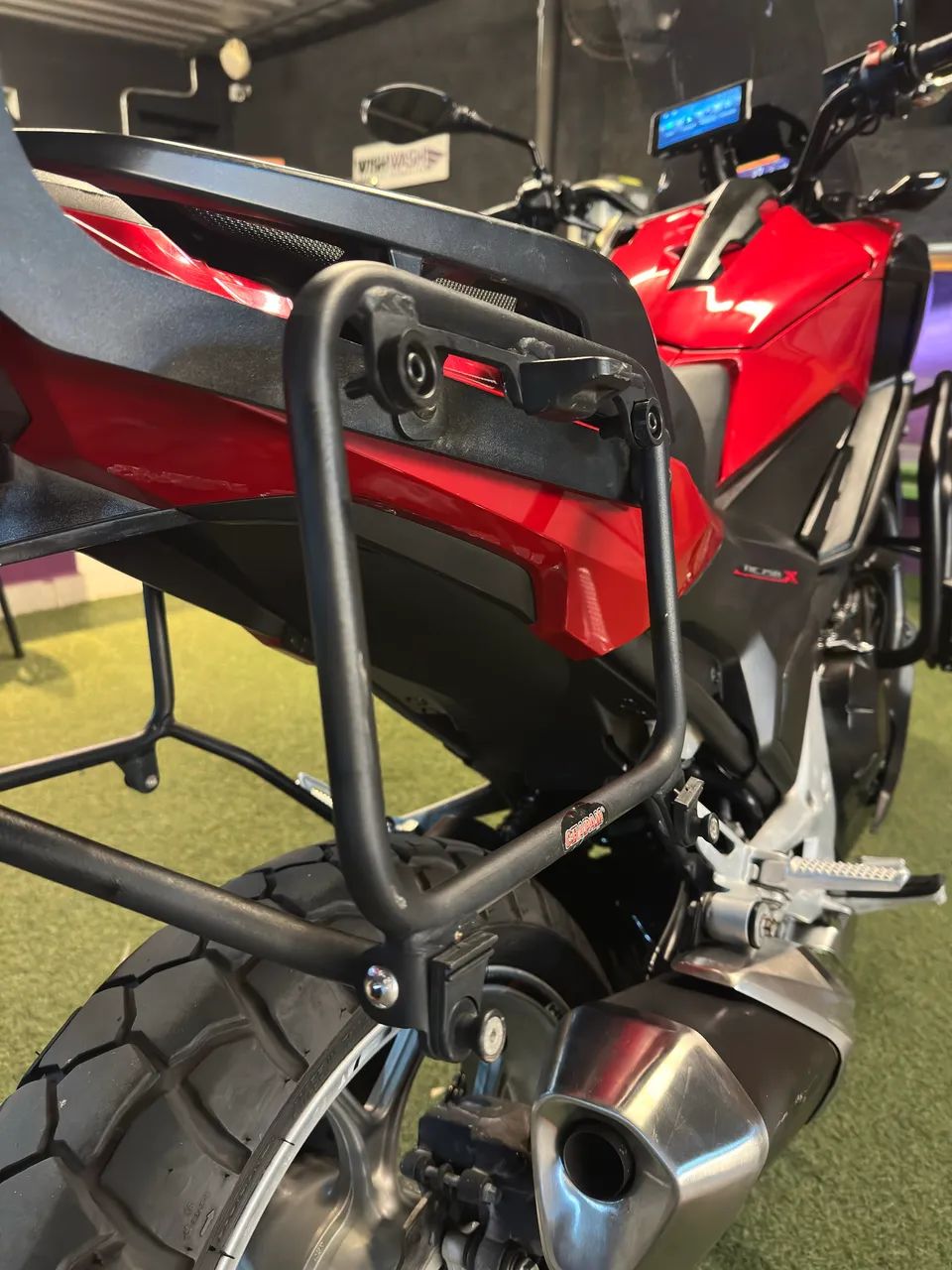 NC 750x 2020-ACEITO TROCA EM CARRO - Foto 3