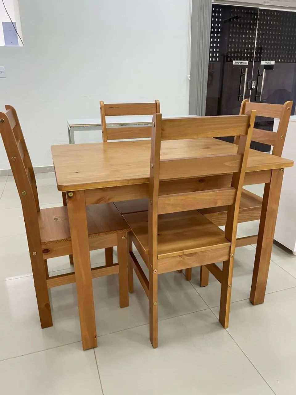 Mesa De Madeira Bela Nova Produto Na Caixa/Entrega É Montagem Grátis Loja R&L MOVEIS 