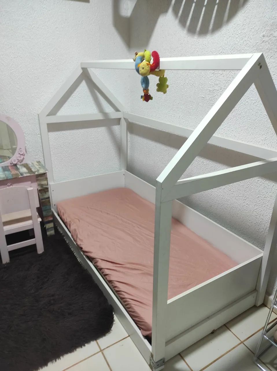 Vendo cama montessoriana com colchão  - Foto 2
