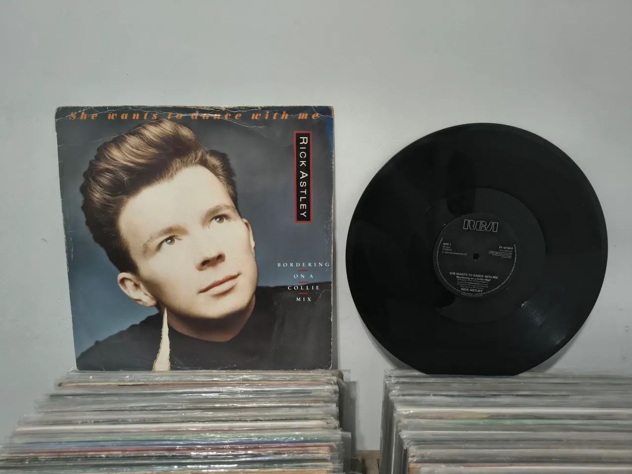 Discos Singles Importados Rick Astley  - Foto 3