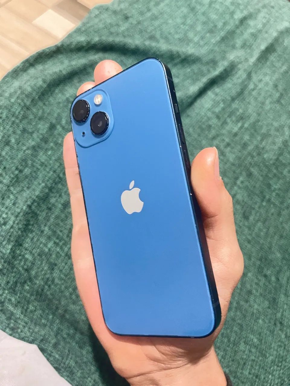iPhone 13 