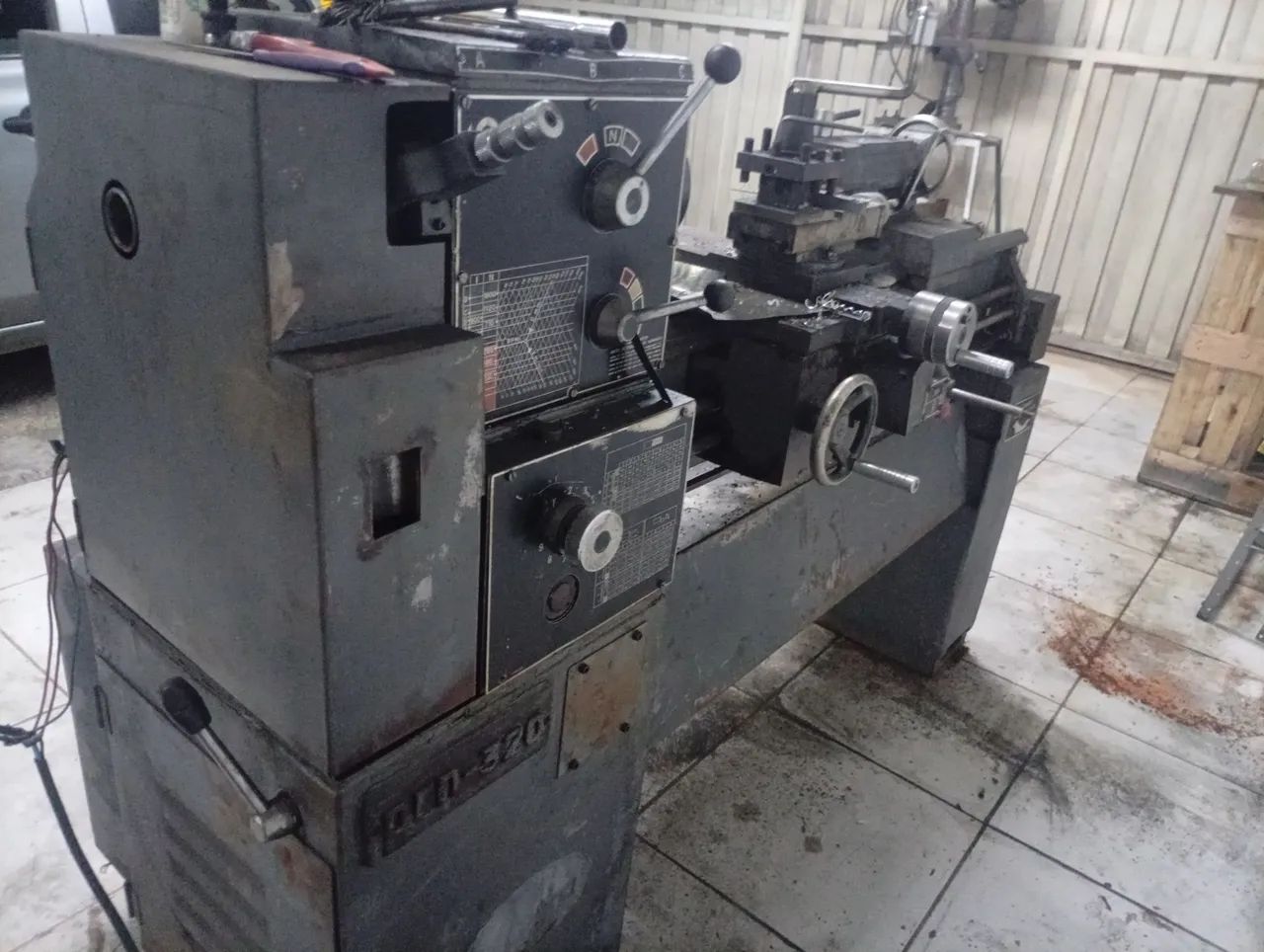 Torno PRN 320 Romi