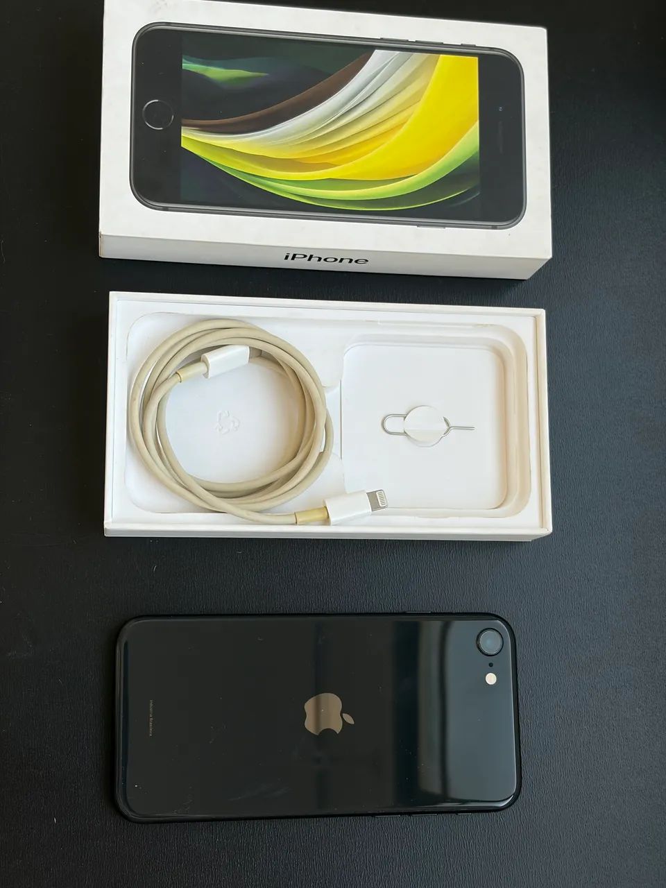 iPhone SE 2 Geração 64GB Preto - Perfeito Estado 