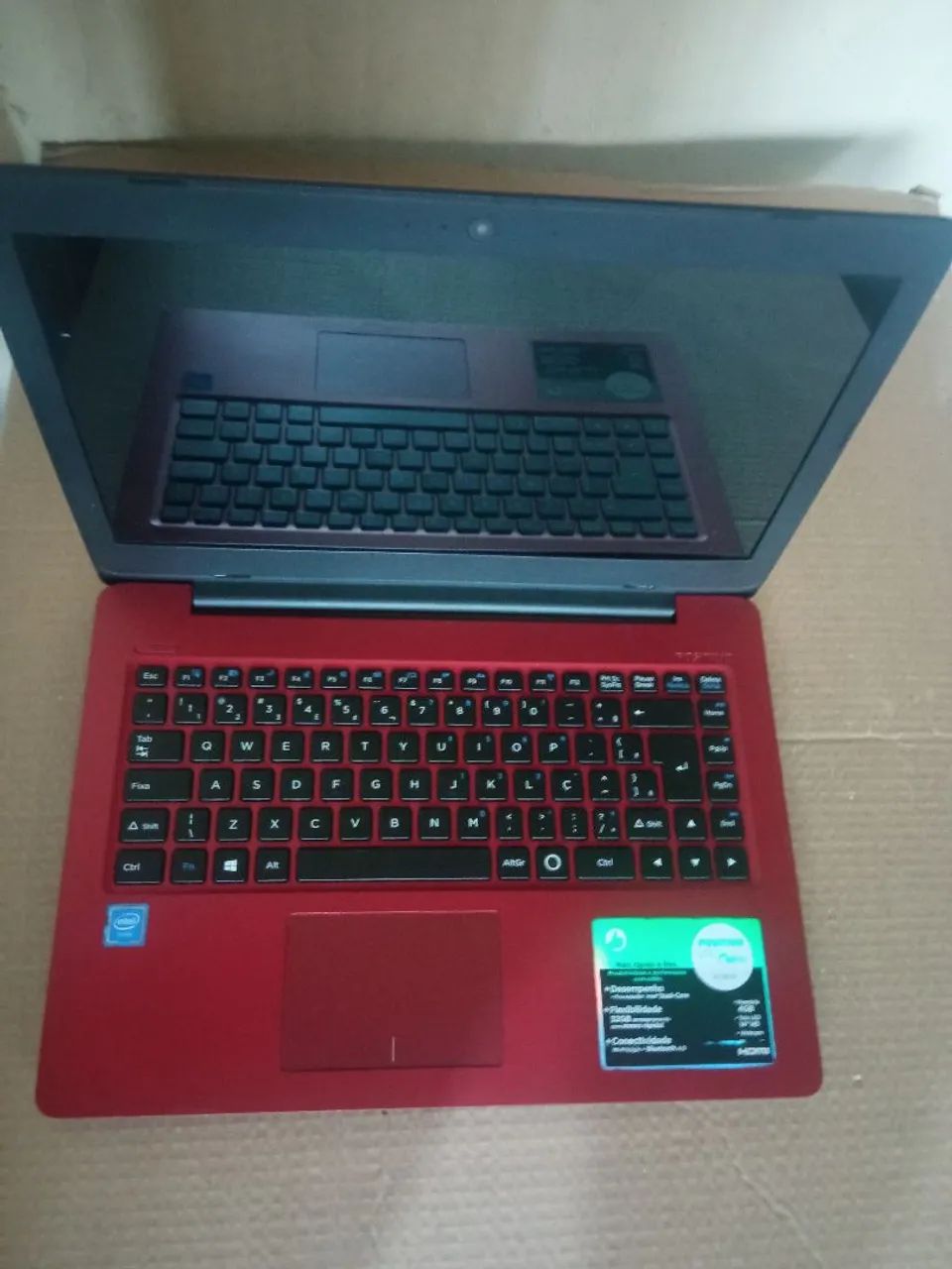 Notebook Positivo Stilos Motion Red (ótimo para retirar peças)