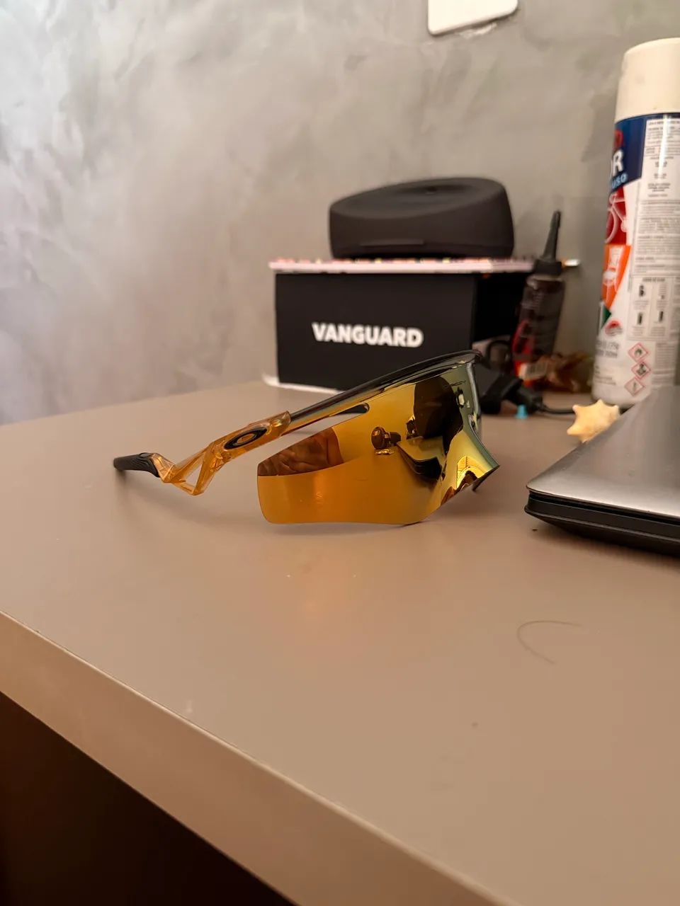 VENDO OAKLEY QUANTUN KATO original 