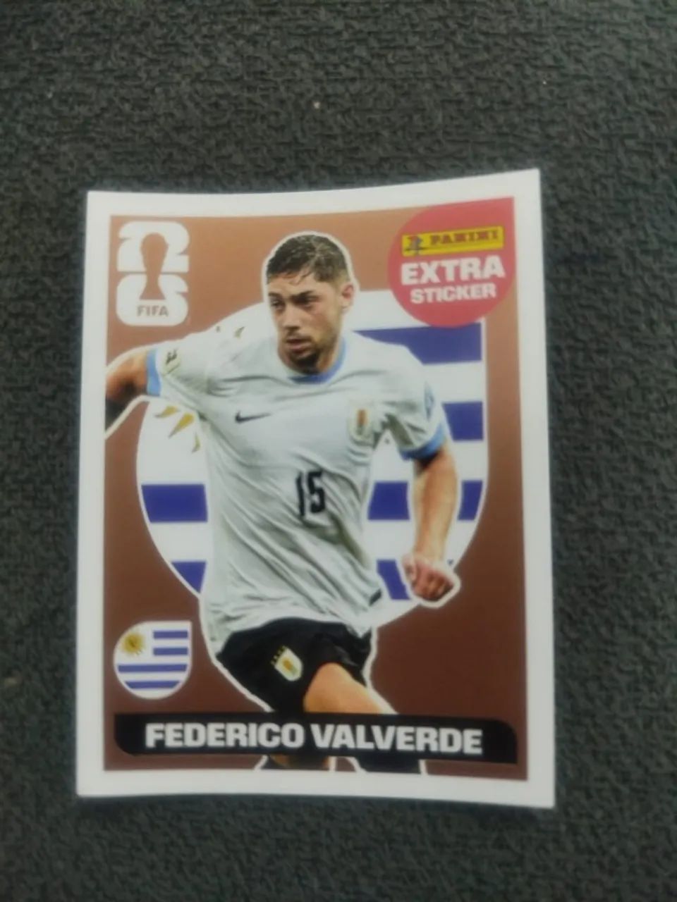 COMBO Figurinhas Legends VALVERDE Copa 2026 Panini Original - PRATA, BRONZE e BORDÔ/ROXA - Foto 2